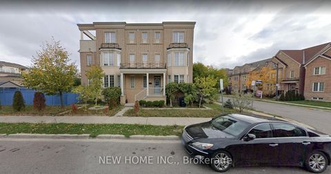 Photo 9 at 31 Leitch Avenue, York University Heights, Toronto