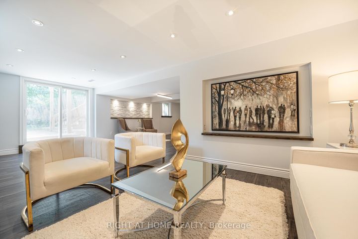 Photo 29 at 29 Vanwood Road, Thornhill, Markham