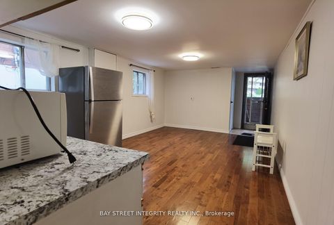 Photo 10 at 108 Bowhill Crescent, Pleasant View, Toronto