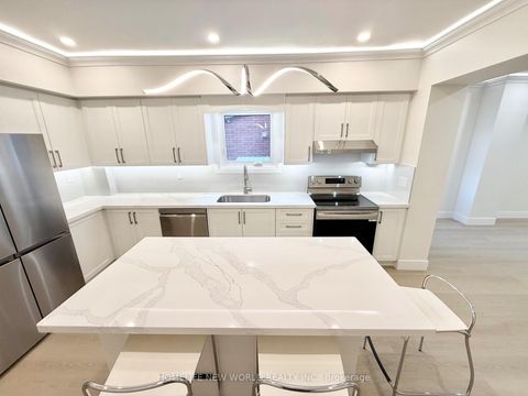 Photo 8 at 137 Gladstone Avenue, Little Portugal, Toronto