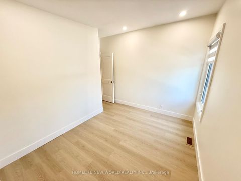 Photo 26 at 137 Gladstone Avenue, Little Portugal, Toronto