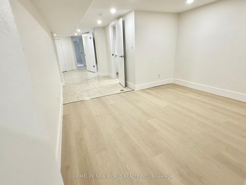 Photo 33 at 137 Gladstone Avenue, Little Portugal, Toronto