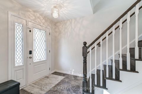 Photo 4 at 294 Ellen Davidson Drive, GO Glenorchy, Oakville