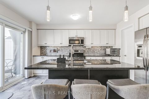 Photo 6 at 294 Ellen Davidson Drive, GO Glenorchy, Oakville