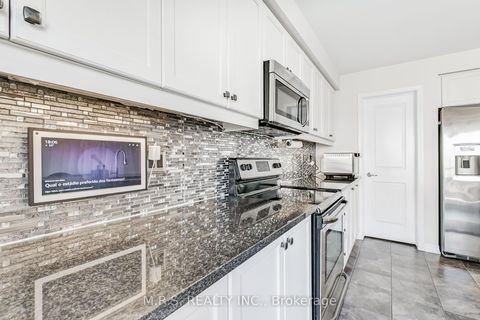 Photo 9 at 294 Ellen Davidson Drive, GO Glenorchy, Oakville