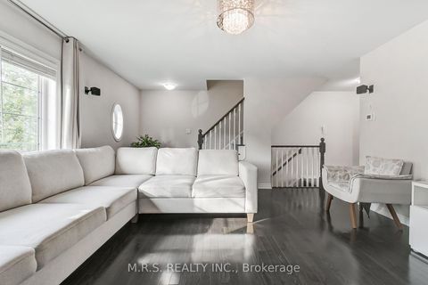 Photo 19 at 294 Ellen Davidson Drive, GO Glenorchy, Oakville