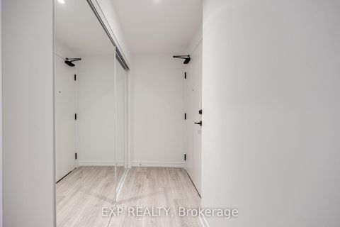 Photo 2 at 3509 - 55 Mercer Street, Waterfront Communities C1, Toronto