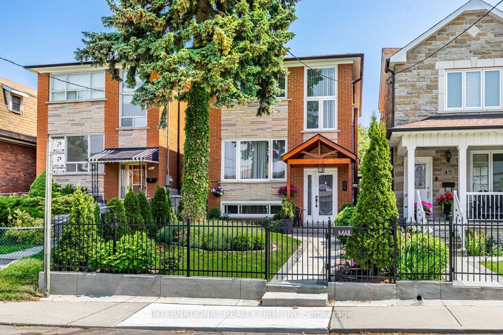 49 Lapp Street, Smythe, Toronto 