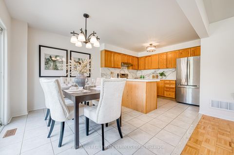 Photo 16 at 5 Casemount Street, Bayview Northeast, Aurora