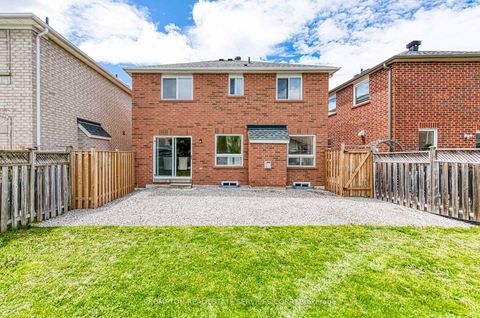 Photo 31 at 5 Casemount Street, Bayview Northeast, Aurora