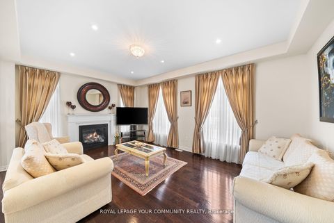 Photo 11 at 108 Headwater Crescent, Oak Ridges Lake Wilcox, Richmond Hill