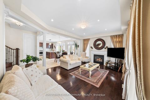 Photo 12 at 108 Headwater Crescent, Oak Ridges Lake Wilcox, Richmond Hill