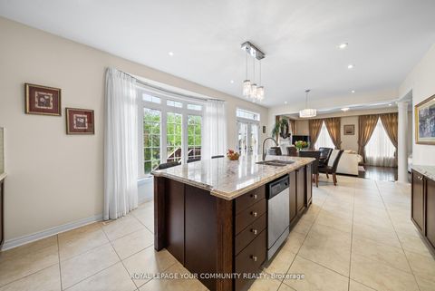Photo 15 at 108 Headwater Crescent, Oak Ridges Lake Wilcox, Richmond Hill