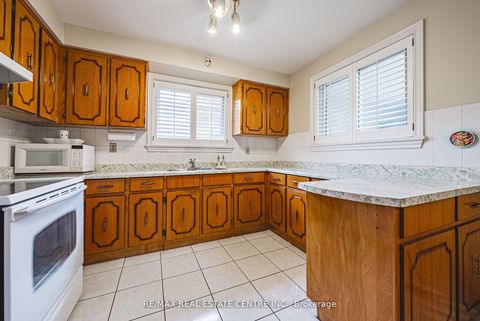 Photo 5 at 665 Woodbridge Avenue, West Woodbridge, Vaughan