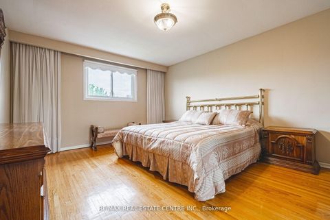 Photo 21 at 665 Woodbridge Avenue, West Woodbridge, Vaughan