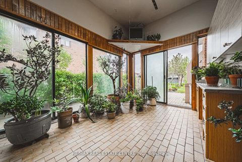 Photo 36 at 665 Woodbridge Avenue, West Woodbridge, Vaughan