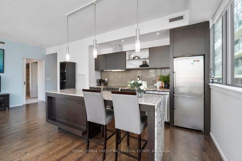Photo 10 at 1003 - 8 Charlotte Street, Waterfront Communities C1, Toronto