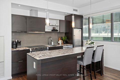 Photo 12 at 1003 - 8 Charlotte Street, Waterfront Communities C1, Toronto