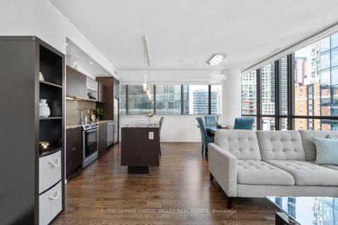 Photo 13 at 1003 - 8 Charlotte Street, Waterfront Communities C1, Toronto