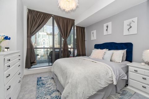 Photo 14 at 1003 - 8 Charlotte Street, Waterfront Communities C1, Toronto