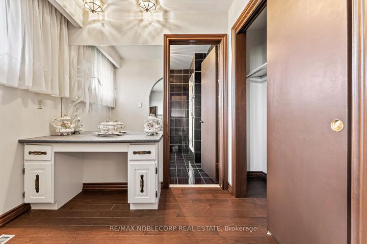 Photo 21 at 10201 Clarkway Drive, Brampton East, Brampton