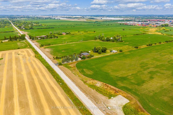 Photo 39 at 10201 Clarkway Drive, Brampton East, Brampton
