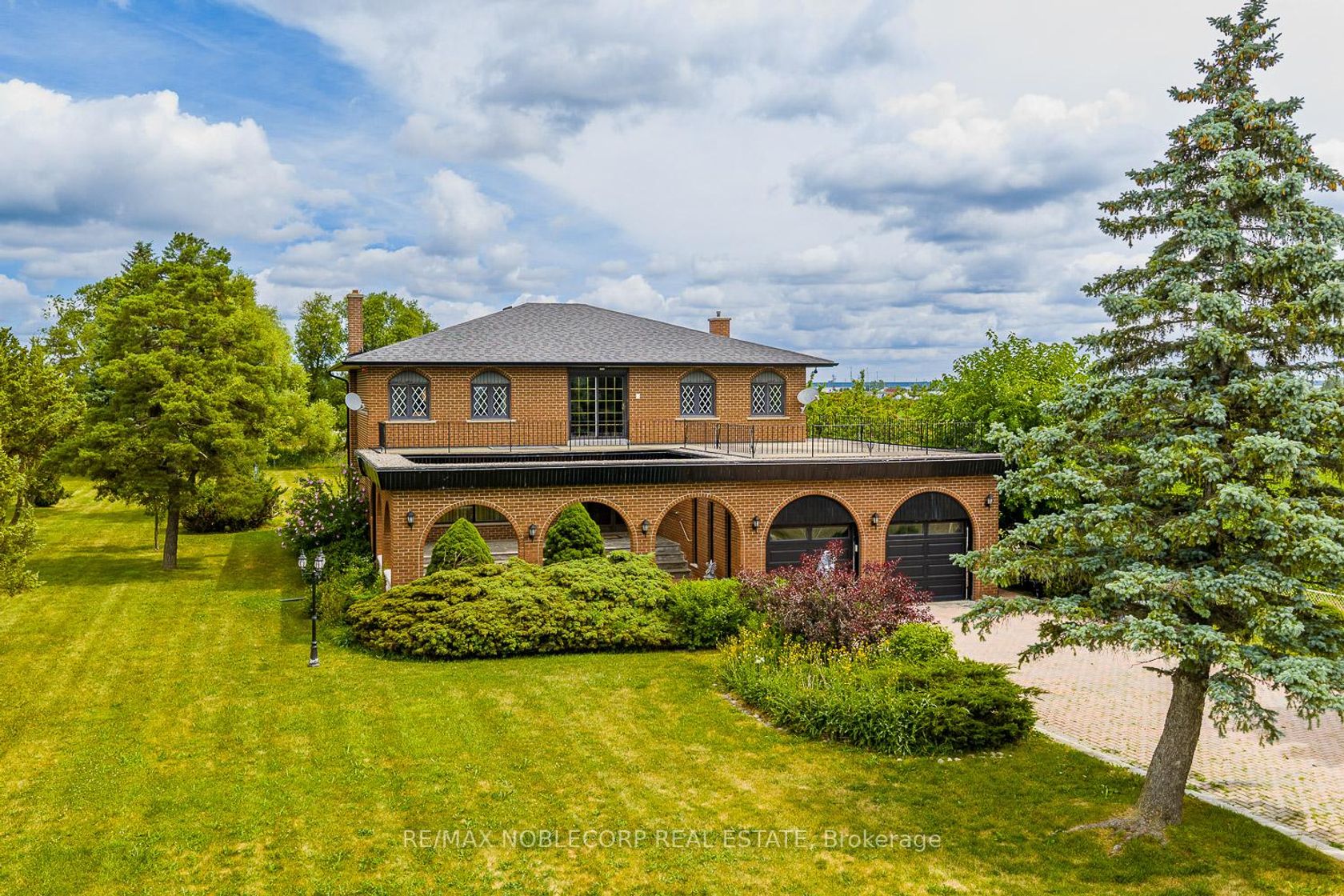10201 Clarkway Drive, Brampton East, Brampton 2