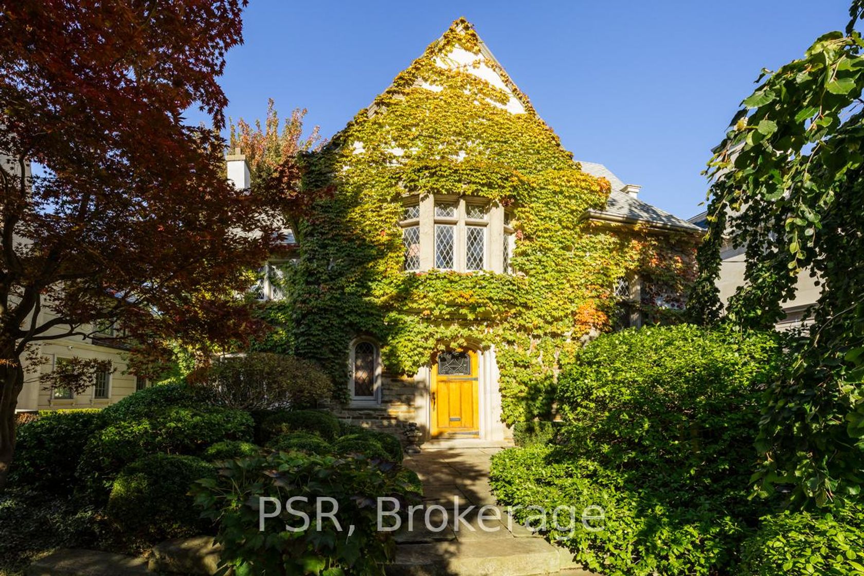 13 Old Forest Hill Road, Forest Hill South, Toronto 