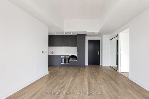 Photo 1 at 714 - 158 Front Street E, Moss Park, Toronto