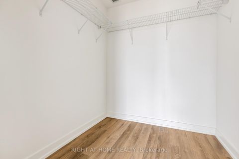 Photo 13 at 714 - 158 Front Street E, Moss Park, Toronto