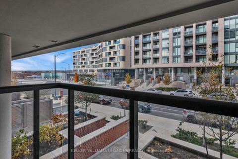 Photo 21 at 106 - 99 Eagle Rock Way, Rural Vaughan, Vaughan