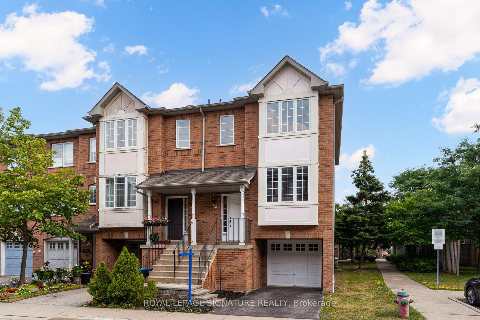 49 - 80 Acorn Place, Hurontario, Mississauga 