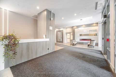 Photo 3 at 815 - 1346 Danforth Road, Eglinton East, Toronto