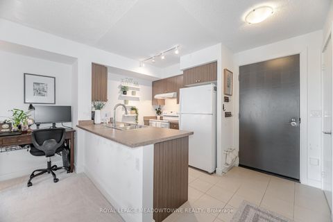 Photo 8 at 815 - 1346 Danforth Road, Eglinton East, Toronto