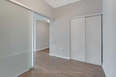 Photo 7 at 311 - 3237 Bayview Avenue N, Bayview Village, Toronto