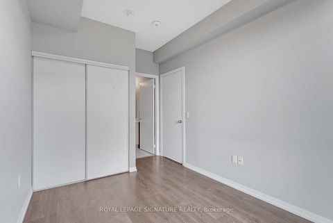 Photo 13 at 311 - 3237 Bayview Avenue N, Bayview Village, Toronto