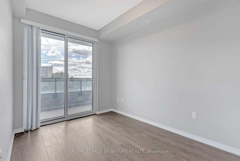 Photo 14 at 311 - 3237 Bayview Avenue N, Bayview Village, Toronto