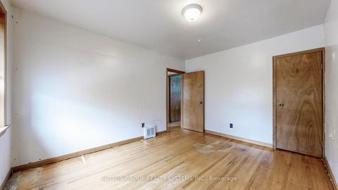 Photo 15 at 29 Edmund Avenue, Weston, Toronto