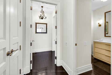 Photo 4 at 1701 - 155 St Clair Avenue W, Casa Loma, Toronto