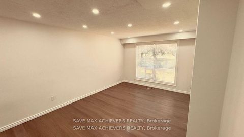Photo 2 at 17 - 1720 Albion Road, Clairville, Toronto