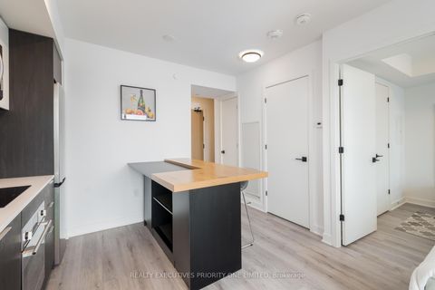 Photo 10 at 405 - 36 Zorra Street, City Centre West, Toronto
