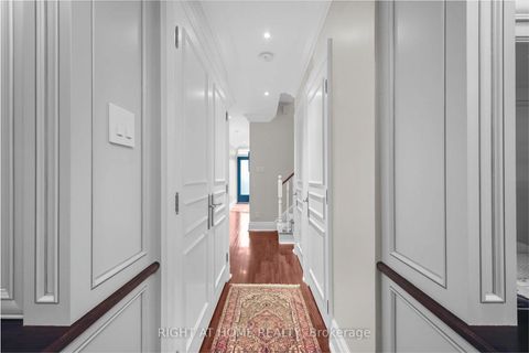 Photo 10 at 636 Wellington Street W, Niagara, Toronto