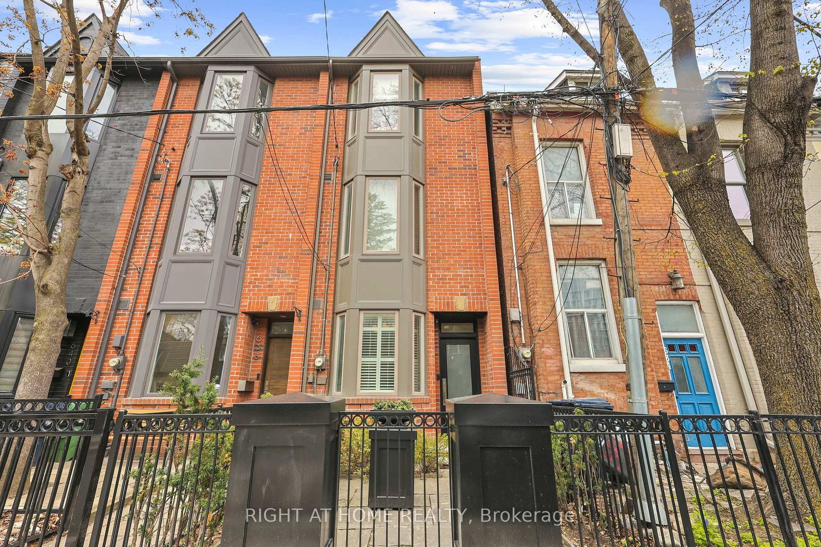 636 Wellington Street W, Niagara, Toronto 