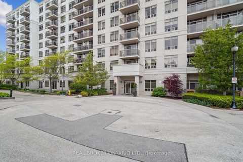 Photo 3 at 926 - 3650 Kingston Road, Scarborough Village, Toronto