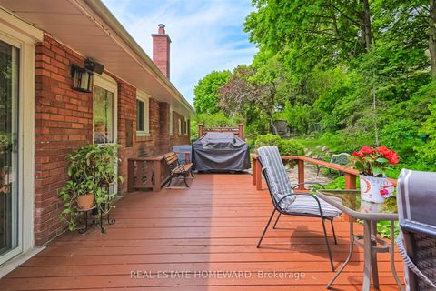 Photo 8 at 8 Burnview Crescent, Woburn, Toronto
