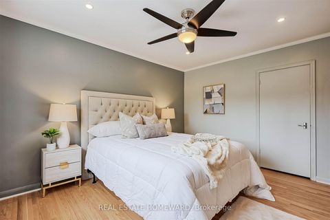 Photo 11 at 8 Burnview Crescent, Woburn, Toronto