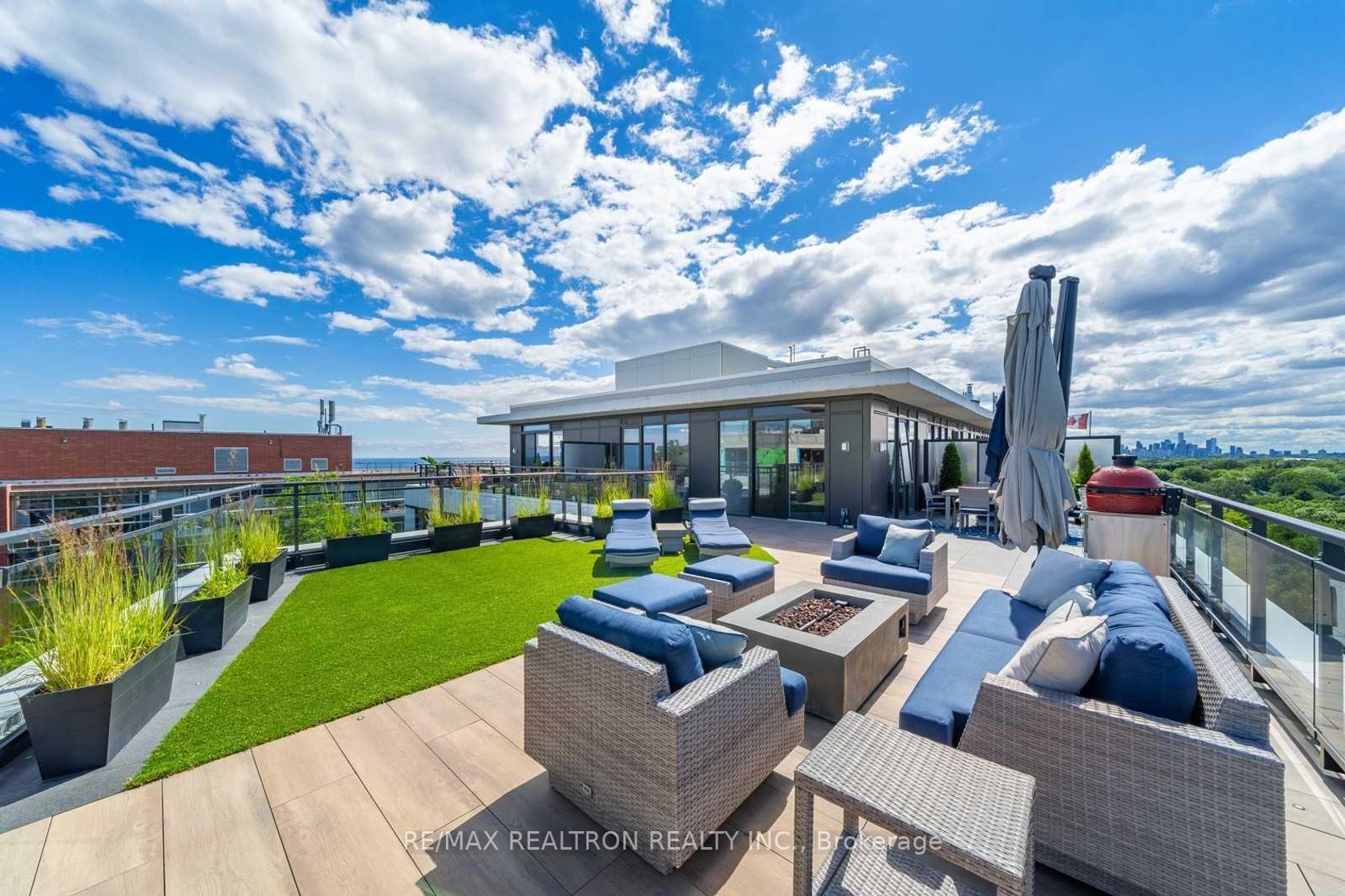 Ph602 - 630 Kingston Road, The Beaches, Toronto 