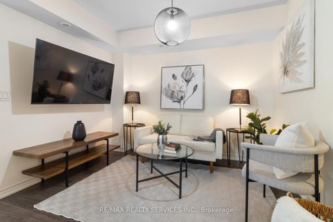 Photo 12 at 40 - 70 Eastwood Park Gardens, Long Branch, Toronto