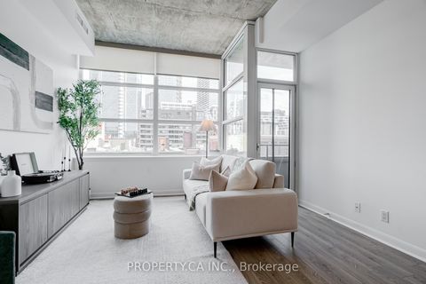 Photo 3 at 509 - 478 King Street W, Waterfront Communities C1, Toronto