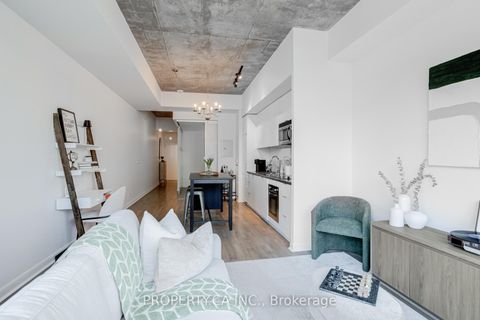 Photo 5 at 509 - 478 King Street W, Waterfront Communities C1, Toronto